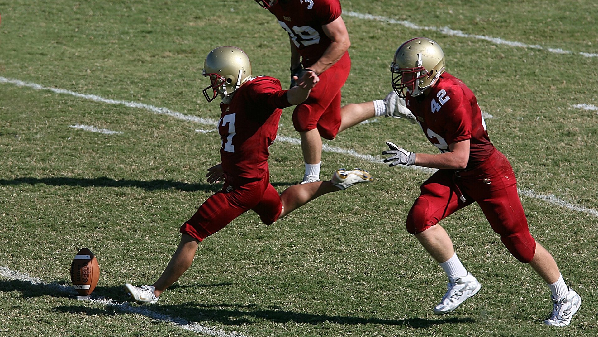 巴黎圣日耳曼保持领先，法甲夺冠在望